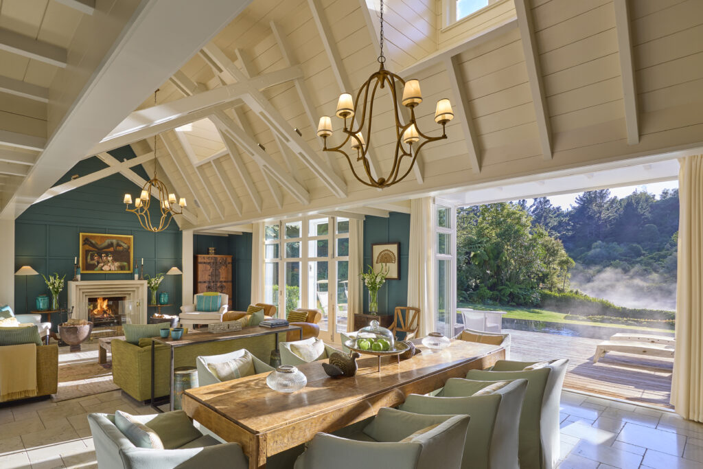 Huka Lodge SOLHR-alan-pye-cottage-lounge