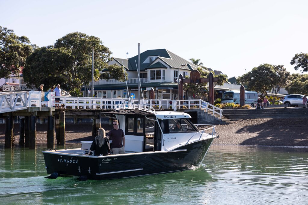 The Landing JP1_9092