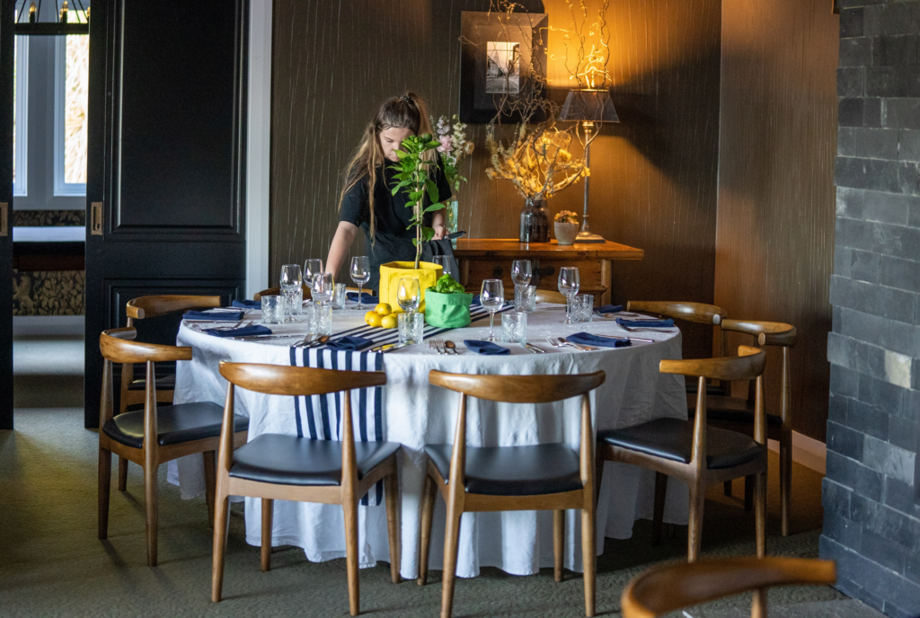 Woodhouse Mountain Lodge dining setting